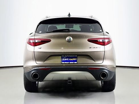 Used 2019 Alfa Romeo Stelvio Ti Lusso w/ Quick Order Package 22X Lusso image 6