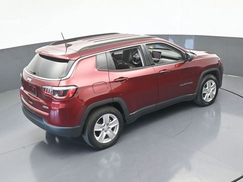 Used 2022 Jeep Compass Latitude image 46