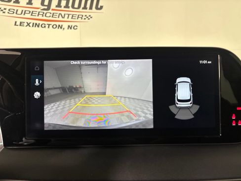 Used 2024 Hyundai Palisade SEL FWD image 19