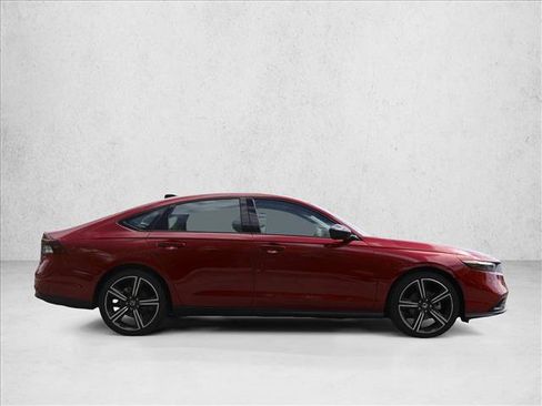 Used 2026 Honda Accord SE image 4