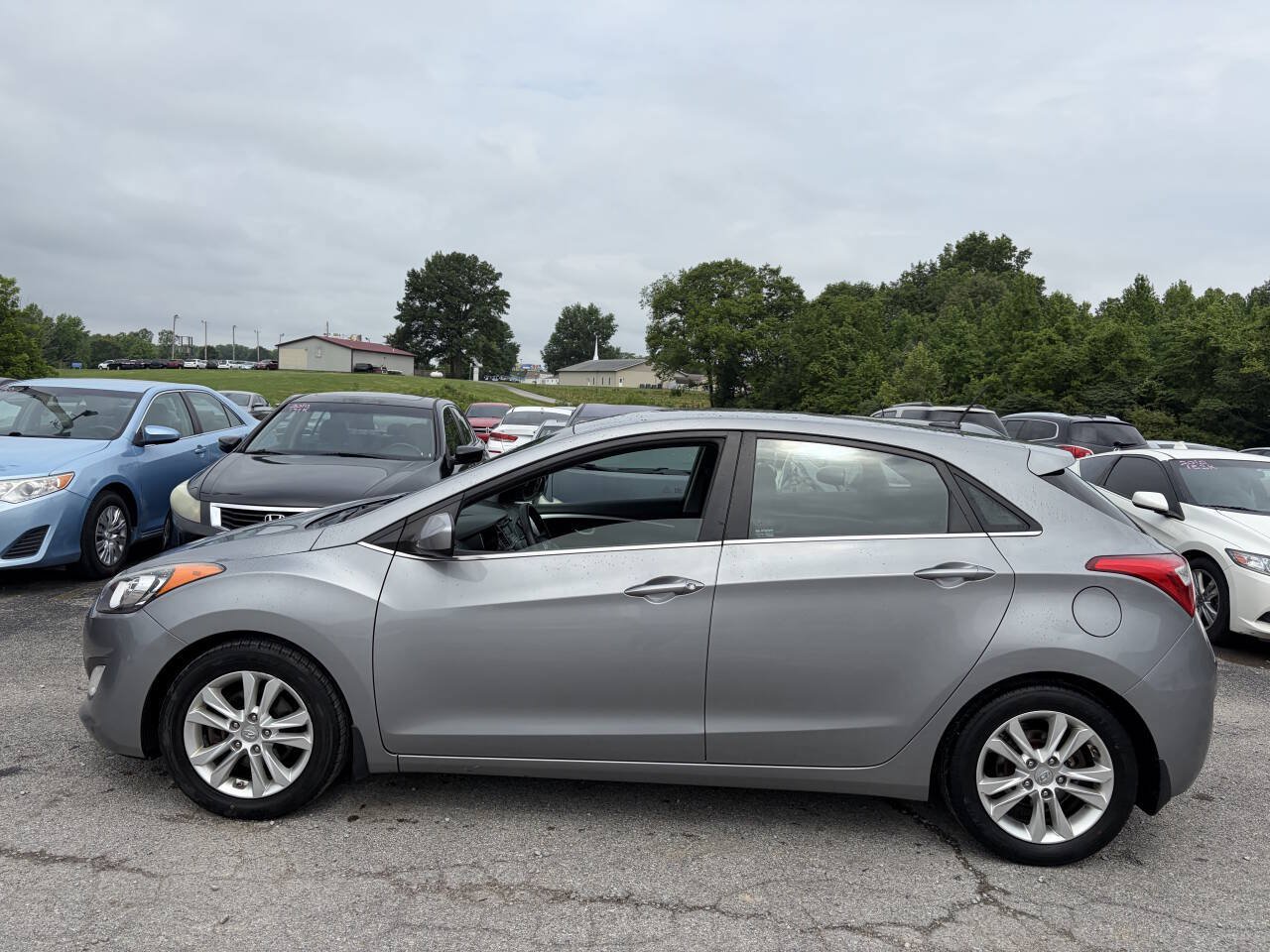 Used 2014 Hyundai Elantra GT FWD image 3