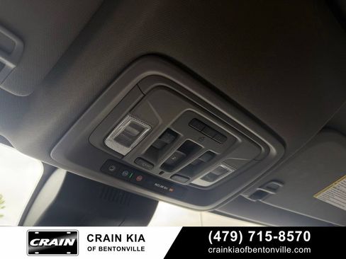 Used 2022 Chevrolet Silverado 1500 LTZ AWD/4WD image 19
