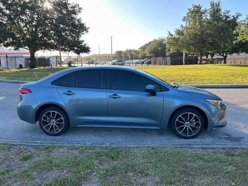 Used 2025 Toyota Corolla LE FWD image 6
