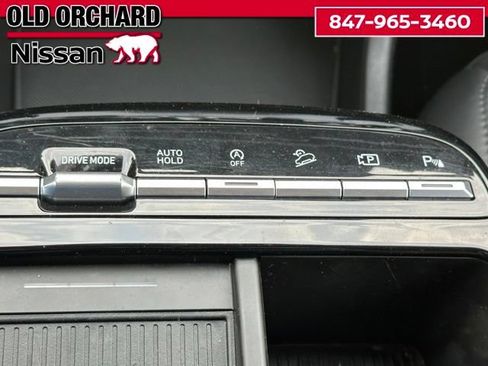 Used 2025 Hyundai Tucson Limited FWD image 20