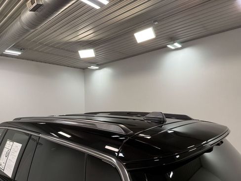 Used 2023 Jeep Grand Cherokee L Limited w/ Luxury Tech Group II image 43