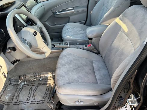 Used 2010 Subaru Forester 2.5X Premium w/ Popular Equipment Group 7B AWD/4WD image 20