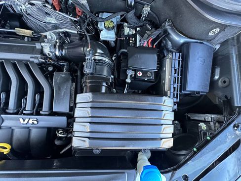 Used 2019 Volkswagen Atlas SEL image 37