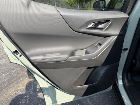 New 2026 Chevrolet Equinox LT image 8