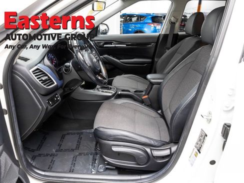Used 2021 Kia Seltos S AWD/4WD image 14