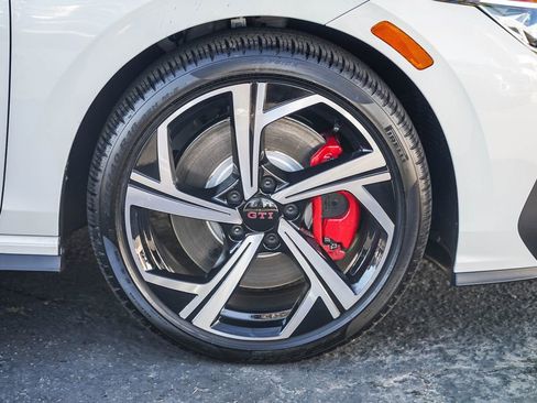 New 2026 Volkswagen GTI SE image 10