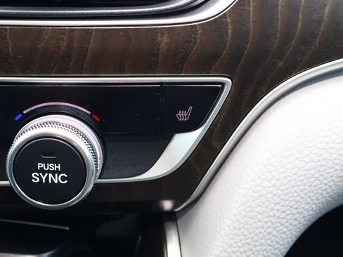 Used 2020 Honda Accord EX-L image 25