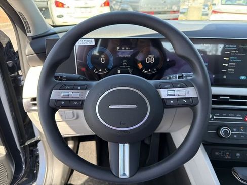 New 2026 Hyundai Tucson SE image 23