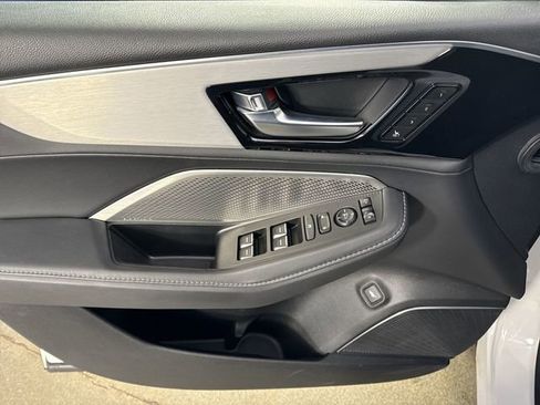 Used 2023 Acura MDX SH-AWD w/ Technology Package image 20