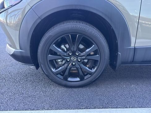 Used 2025 MAZDA CX-30 Carbon image 8