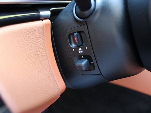 Used 2022 Mercedes-Benz S 500 4MATIC w/ 3D Technology Package image 19