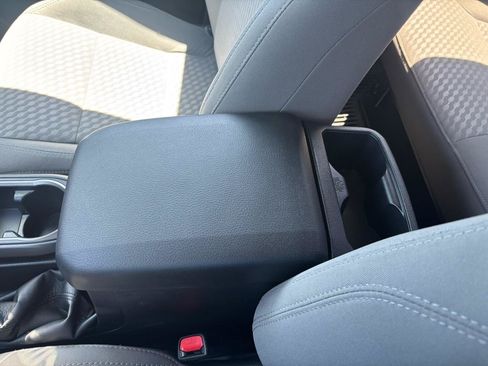 Used 2023 Toyota Tacoma SR AWD/4WD image 26