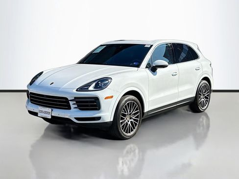 Used 2022 Porsche Cayenne AWD/4WD image 1