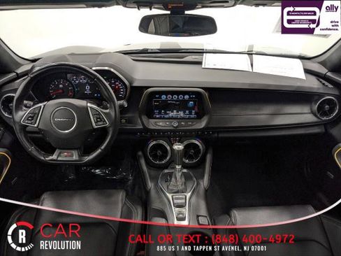 Used 2016 Chevrolet Camaro SS image 19
