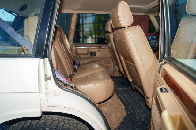 Used 1995 Land Rover Range Rover Classic AWD/4WD image 26