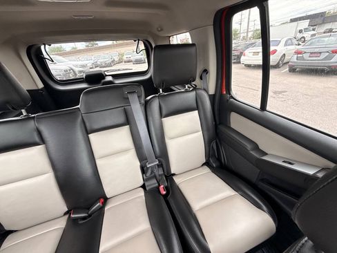 Used 2007 Ford Explorer XLT AWD/4WD image 45