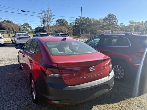 Used 2020 Hyundai Elantra SEL image 4