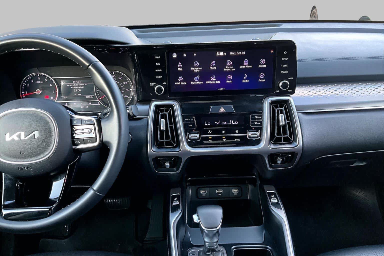 Used 2022 Kia Sorento S w/ Panoramic Sunroof Package FWD image 7