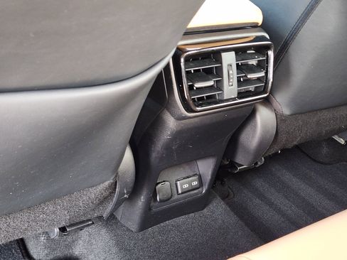 Used 2024 Lexus NX 250 250 Premium image 39