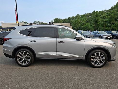Certified 2024 Acura MDX w/ Technology Package AWD/4WD image 7