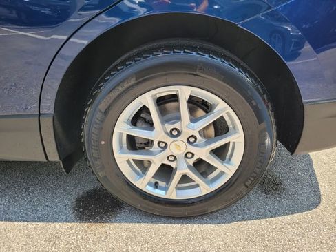 Used 2022 Chevrolet Equinox LT image 14