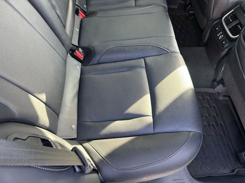 Used 2023 Subaru Outback Limited image 20