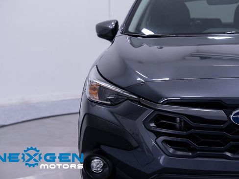 Used 2024 Subaru Crosstrek 2.0i Premium image 5