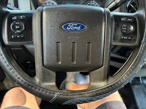 Used 2016 Ford F250 XL w/ Power Equipment Group AWD/4WD image 24