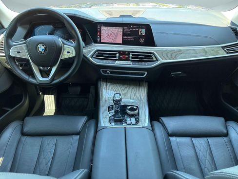 Used 2019 BMW X7 xDrive40i w/ Premium Package AWD/4WD image 17