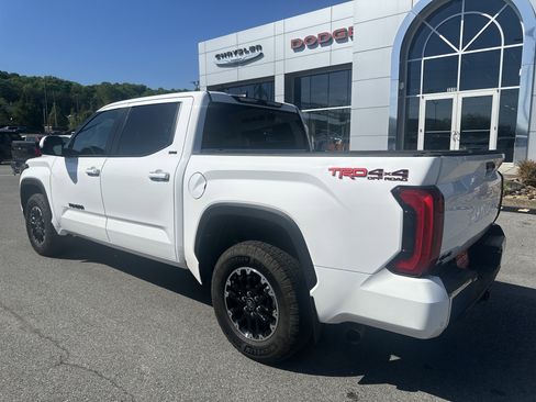 Used 2025 Toyota Tundra SR5 w/ TRD Off-Road Package image 10