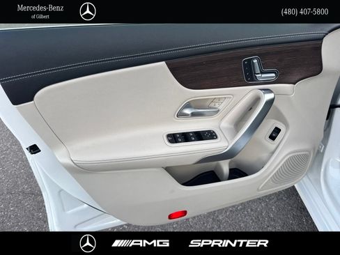 Used 2023 Mercedes-Benz CLA 250 image 10