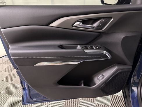 New 2026 Chevrolet Traverse LT w/ Sun and Wheel Package image 59