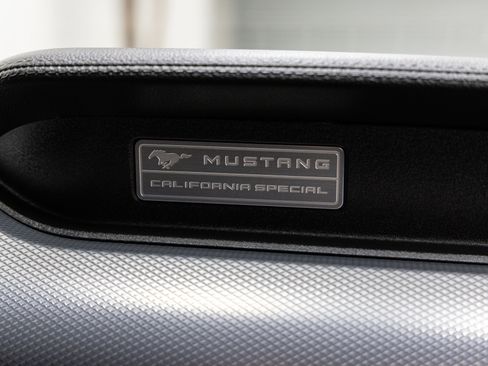 Used 2016 Ford Mustang GT Premium w/ Equipment Group 401A image 23