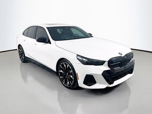 Used 2024 BMW i5 M60 w/ Premium Package AWD/4WD image 3