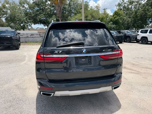 Used 2022 BMW X7 xDrive40i w/ Premium Package AWD/4WD image 5
