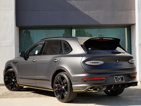 New 2026 Bentley Bentayga Speed image 3