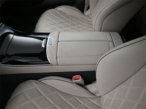 Used 2024 Mercedes-Benz S 580 4MATIC Sedan image 9