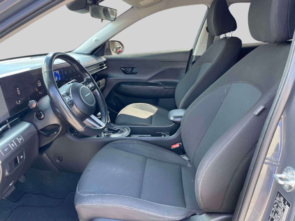 Certified 2025 Hyundai Kona SEL AWD/4WD image 15