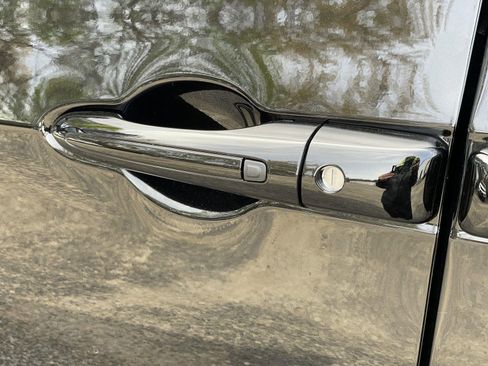 New 2026 Chrysler Pacifica Limited w/ S Appearance Package FWD image 61