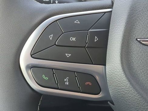 New 2026 Chrysler Voyager LX FWD image 29