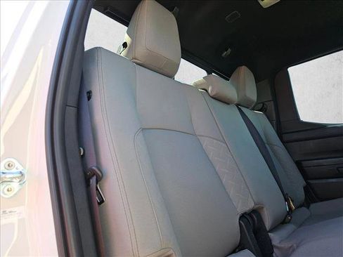 Used 2025 Toyota Tacoma SR5 AWD/4WD image 24