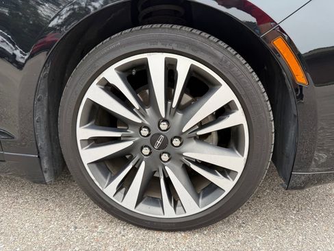 Used 2017 Lincoln MKZ Reserve FWD image 10