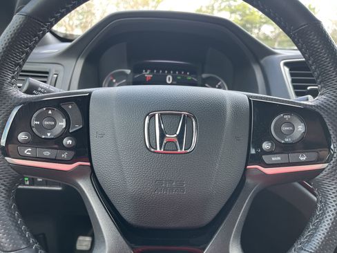 Used 2023 Honda Passport Elite image 12