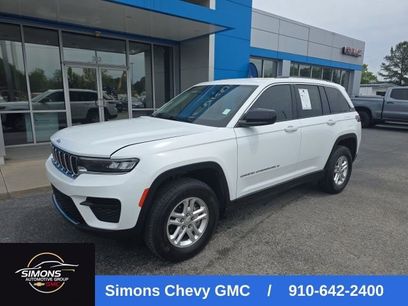Used 2023 Jeep Grand Cherokee Laredo w/ Luxury Tech Group I