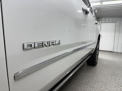 Used 2018 GMC Yukon XL Denali w/ Denali Ultimate Package image 8