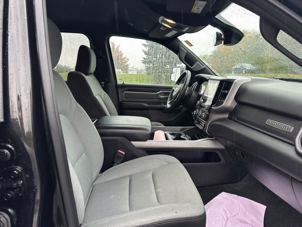 Used 2022 RAM 1500 Big Horn AWD/4WD image 18